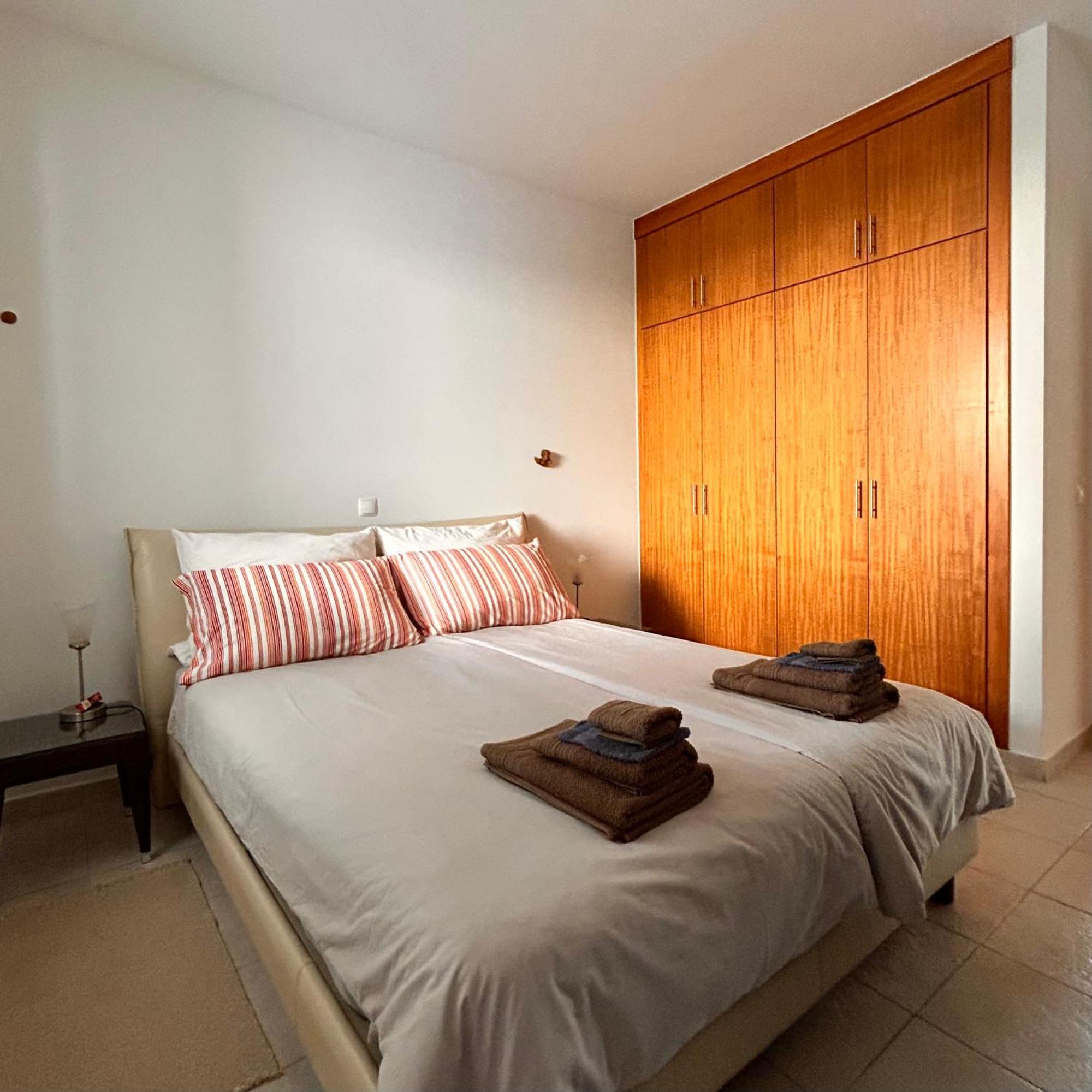 Vista Dourada Apartment Porto Santo Ngoại thất bức ảnh